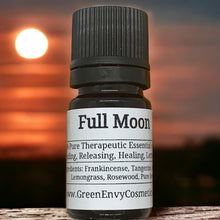 Load image into Gallery viewer, FULL MOON- ESSENTIAL OIL BLEND
