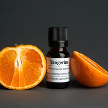 Load image into Gallery viewer, TANGERINE ESSENTIAL OIL, PURE THERAPEUTIC GRADE - CALMING, CLARIFYING, WARMING, UPLIFTING
