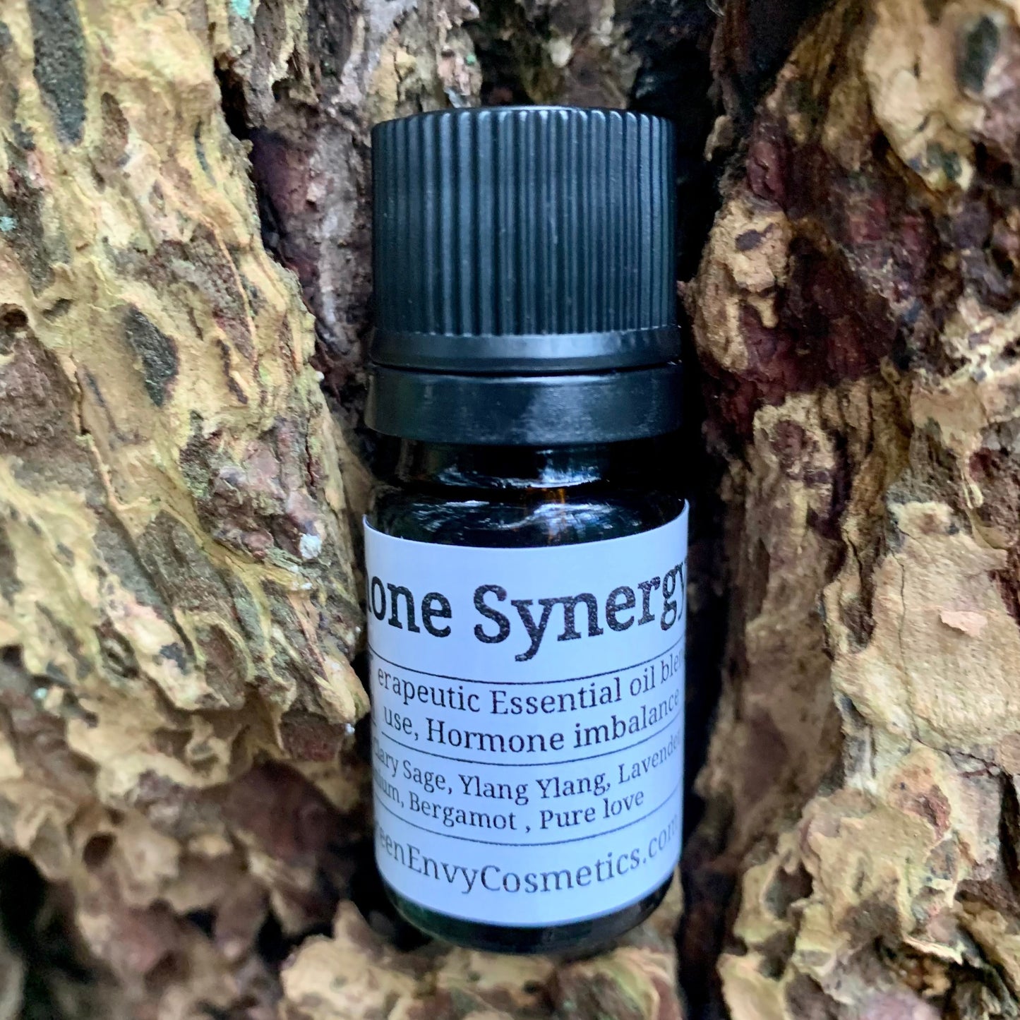 HORMONE SYNERGY- ESSENTIAL OIL BLEND FOR PERIMENOPAUSE