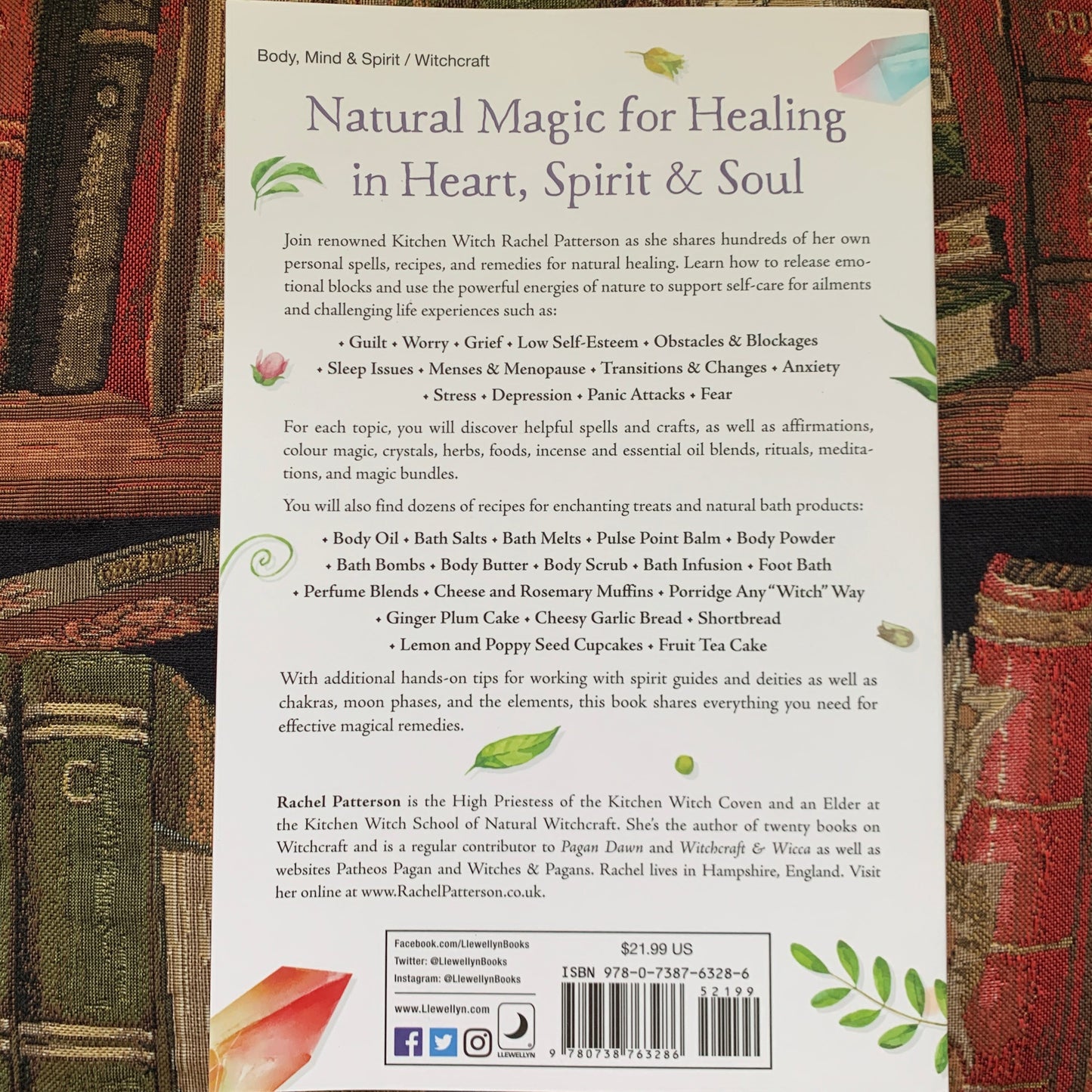 CURATIVE MAGIC- A WITCH'S GUIDE TO SELF DISCOVERY, CARE AND HEALING