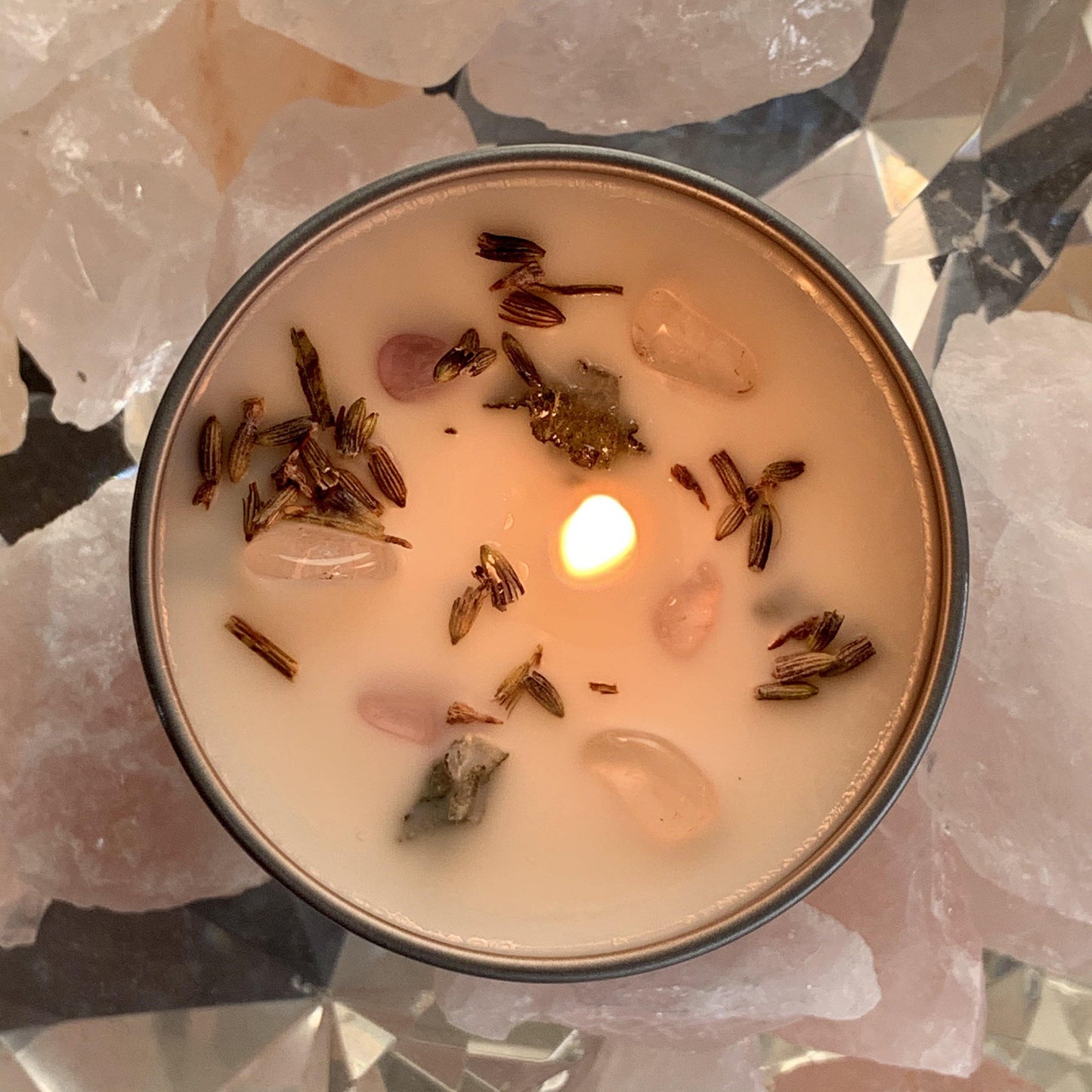 IT'S ALL GOOD- CRYSTAL INFUSED SMUDGE CANDLE - GreenEnvyCosmetics 